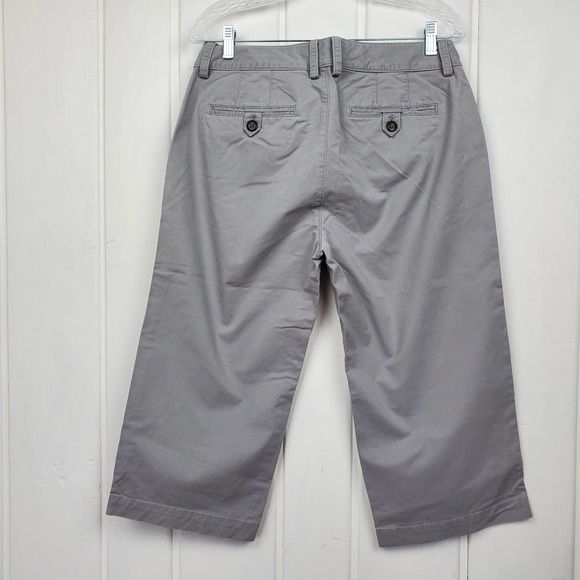 Eddie Bauer Gorpcore Gray Cotton Mid Rise Wide Leg Capris Women's 8 - Picture 3 of 6